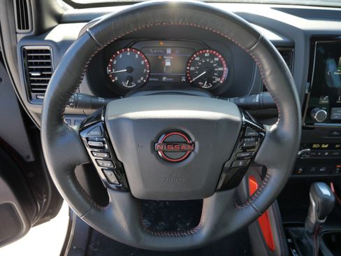 Used 2024 Nissan Frontier PRO-4X w/ Pro Convenience Package image 26