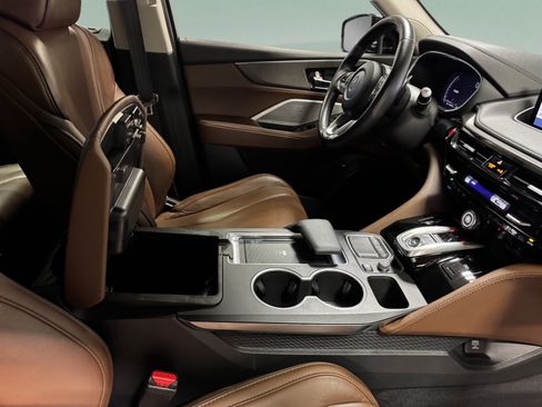 Certified 2024 Acura MDX SH-AWD w/ Advance Package image 30