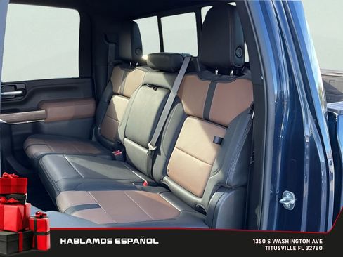 Used 2022 Chevrolet Silverado 2500 High Country w/ Technology Package image 31