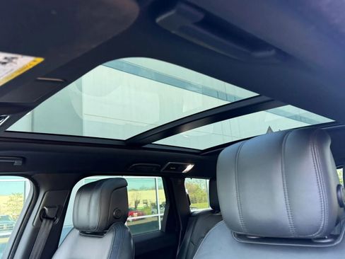 Used 2021 Land Rover Range Rover Sport HSE Silver Edition image 20