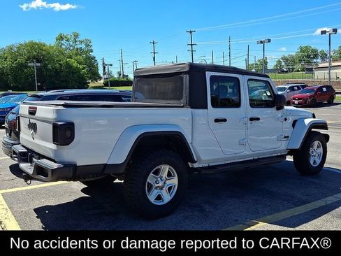 Used 2022 Jeep Gladiator Sport AWD/4WD image 3