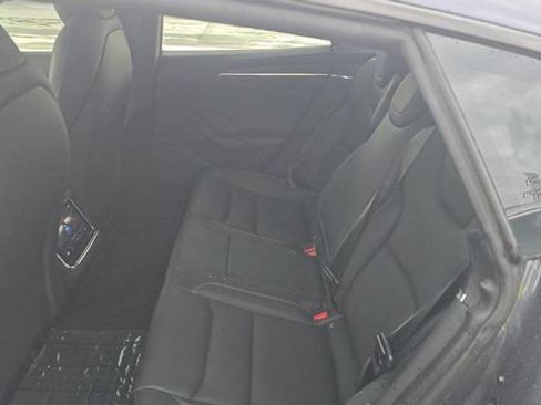 Used 2022 Tesla Model S Plaid AWD/4WD image 6