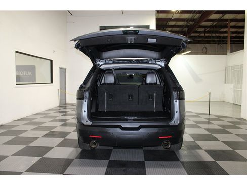 Used 2020 Chevrolet Traverse RS image 22