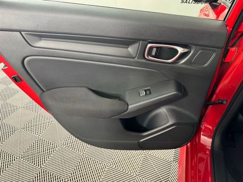 Used 2025 Honda Civic LX image 18