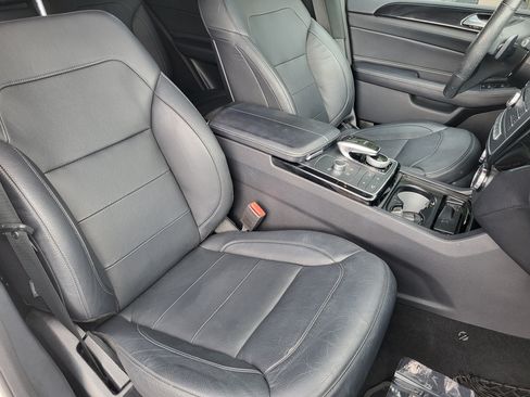 Used 2019 Mercedes-Benz GLE 43 AMG 4MATIC image 11