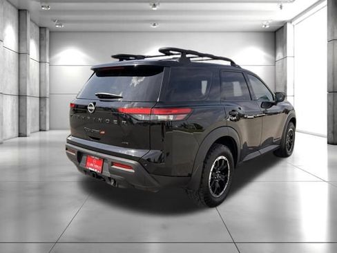 Used 2024 Nissan Pathfinder Rock Creek AWD/4WD image 6
