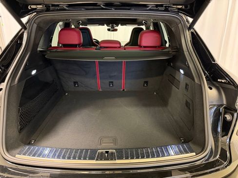 Certified 2023 Porsche Cayenne Turbo image 30