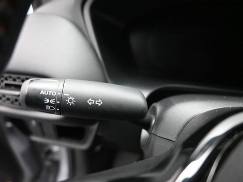 Used 2024 Honda HR-V Sport image 12