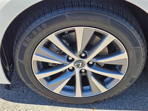 Used 2019 Lexus ES 350 Luxury w/ Premium Package image 12