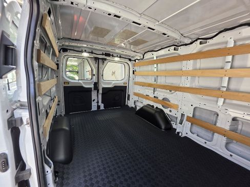 Used 2025 Ford Transit 250 Low Roof w/ Exterior Upgrade Package RWD image 14