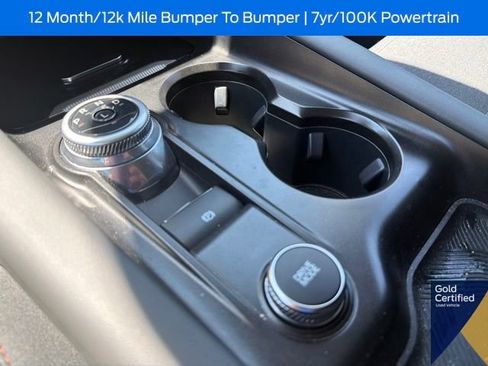 Used 2025 Ford Explorer Active RWD image 37