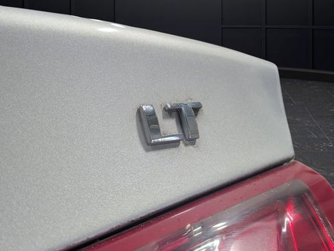 Used 2021 Chevrolet Malibu LT image 32