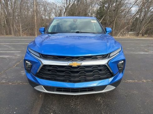 Used 2024 Chevrolet Blazer LT w/ Convenience Package FWD image 8