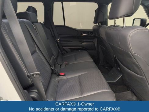 Used 2025 Toyota Land Cruiser w/ Premium Package image 17