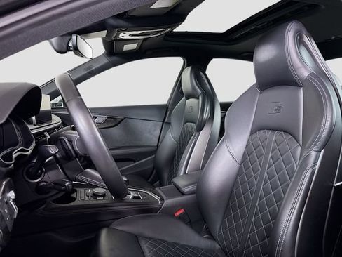 Used 2018 Audi S4 Prestige AWD/4WD image 25