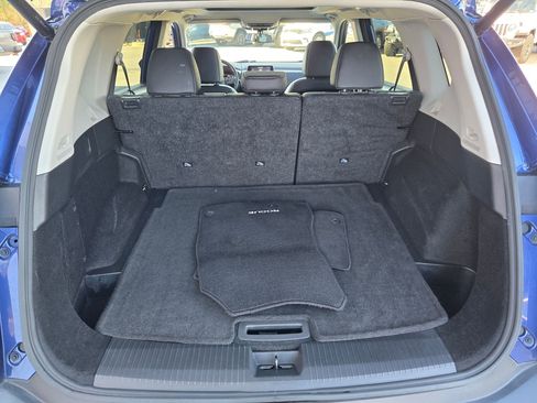 Used 2023 Nissan Rogue SV w/ SV Premium B Package image 33