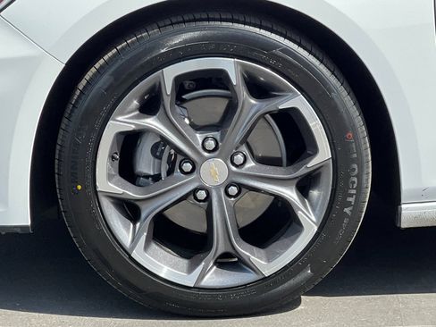 Used 2024 Chevrolet Malibu LT FWD image 26