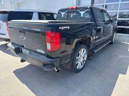 Used 2017 Chevrolet Silverado 1500 High Country AWD/4WD image 3