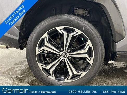 Used 2022 Toyota RAV4 XSE image 12