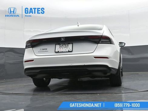 Used 2025 Honda Accord LX image 33