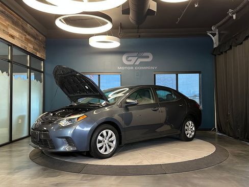 Used 2016 Toyota Corolla LE FWD image 24