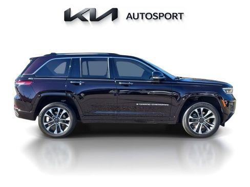 Used 2022 Jeep Grand Cherokee Overland image 7