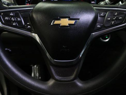 Used 2022 Chevrolet Equinox LS w/ LS Convenience Package image 19