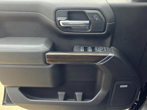 Used 2020 Chevrolet Silverado 1500 RST w/ Texas Edition image 12