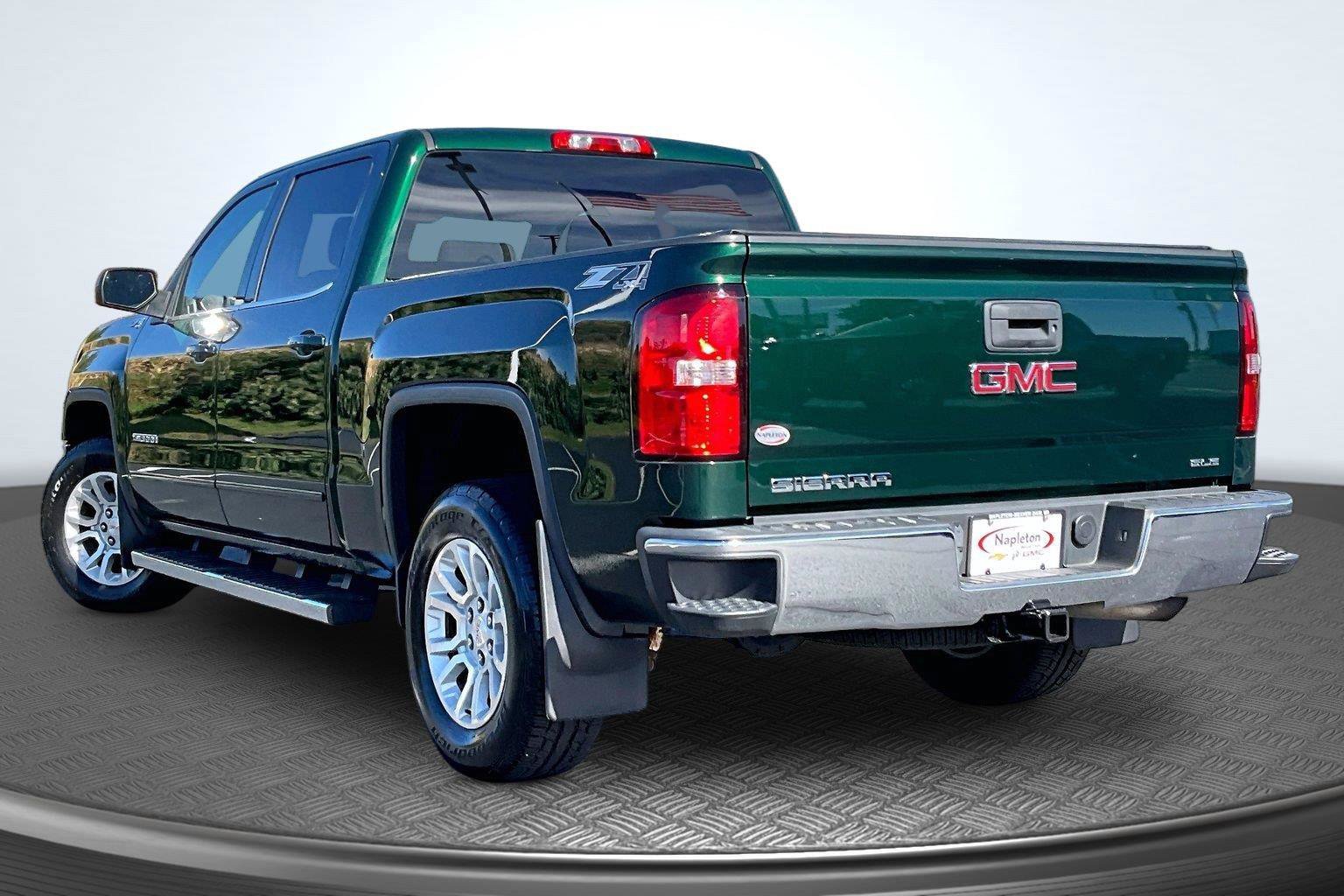 Used 2015 GMC Sierra 1500 SLE w/ SLE Value Package AWD/4WD image 14