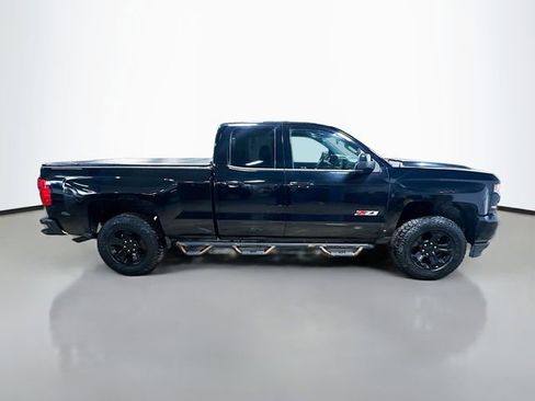 Used 2019 Chevrolet Silverado 1500 LT w/ All Star Edition image 6