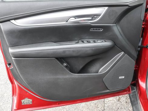 Used 2018 Cadillac XT5 Premium Luxury image 26