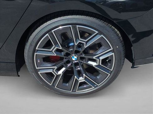 New 2027 BMW i5 eDrive40 w/ M Sport Package RWD image 10