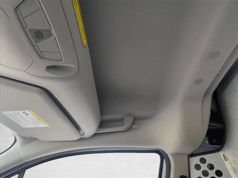 Used 2022 Ford Transit Connect XL FWD image 13