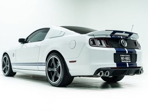 Used 2014 Ford Mustang Shelby GT500 w/ Equipment Group 821A RWD image 18