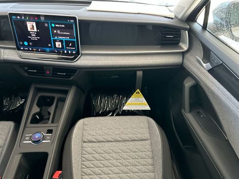New 2026 Volkswagen Tiguan S FWD image 38