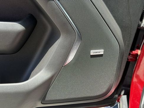 Used 2021 Chevrolet Tahoe Premier w/ Premium Package AWD/4WD image 25