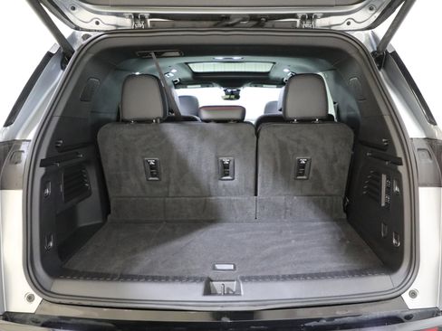 Used 2024 Chevrolet Traverse RS w/ LPO, Floor Liner Package image 20