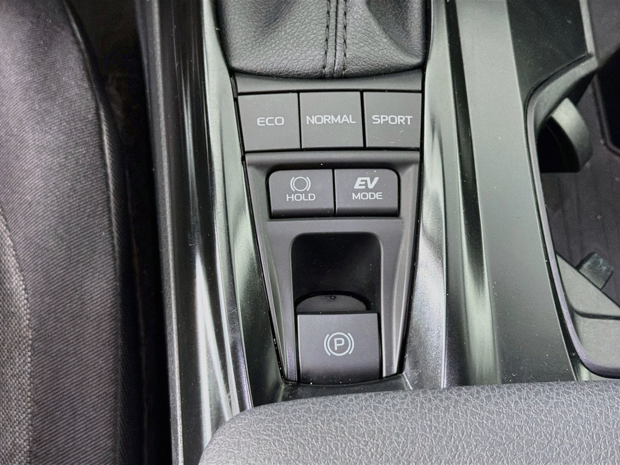 Used 2026 Toyota Camry LE FWD image 26