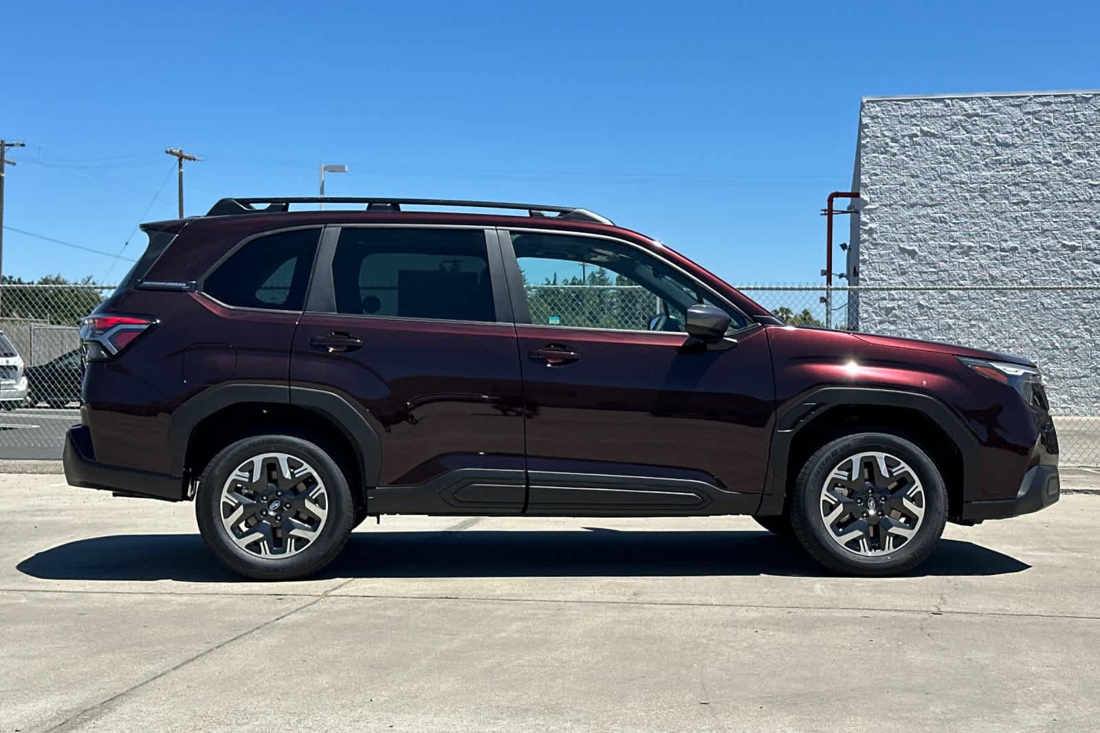 New 2026 Subaru Forester Premium AWD/4WD image 2
