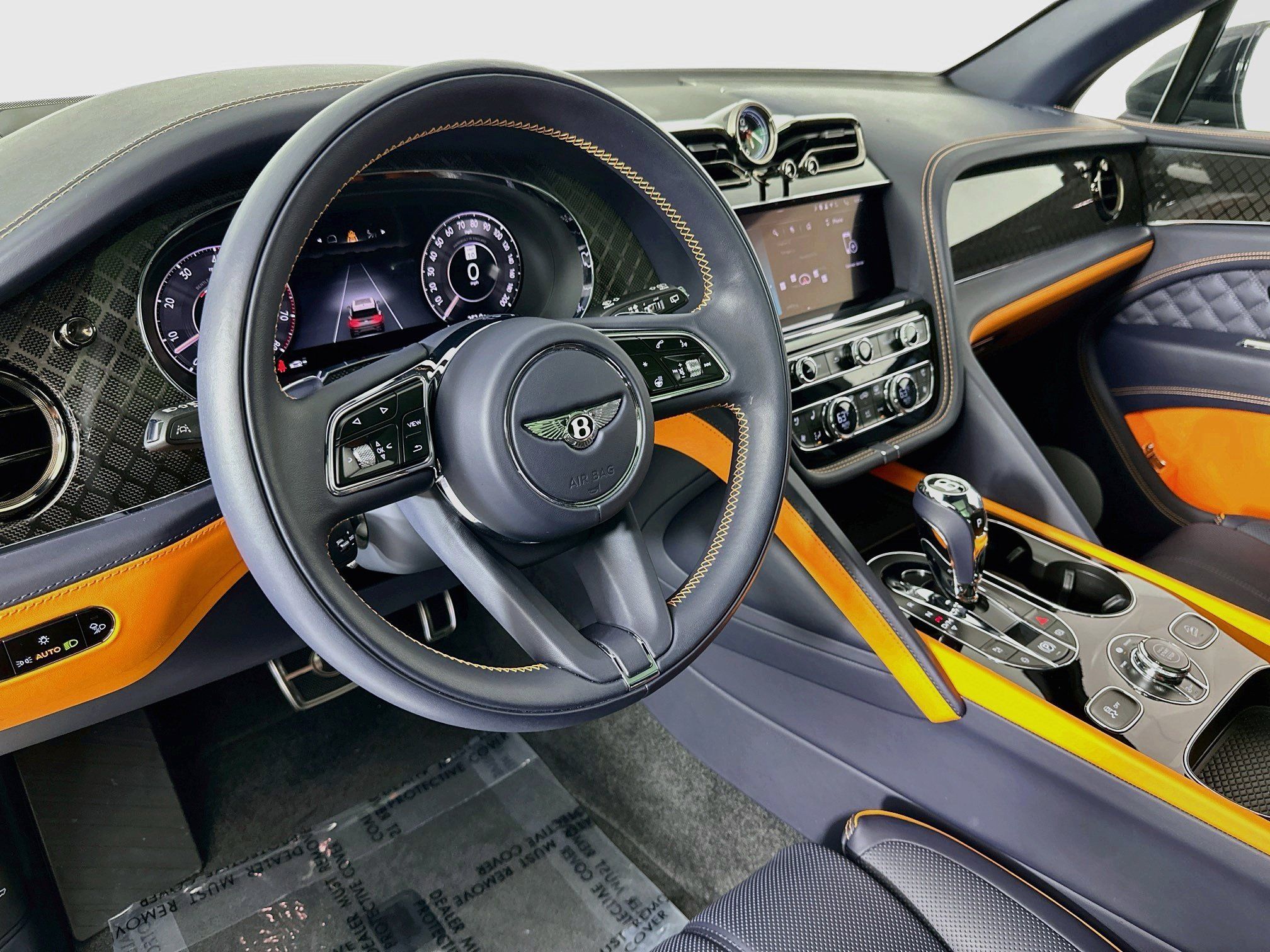 Certified 2025 Bentley Bentayga AWD/4WD image 12