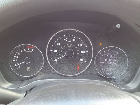 Used 2021 Honda HR-V LX image 29