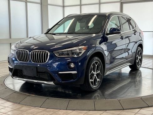 Used 2018 BMW X1 xDrive28i w/ Premium Package AWD/4WD image 3