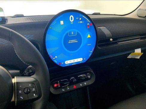 Certified 2025 MINI Cooper S image 5