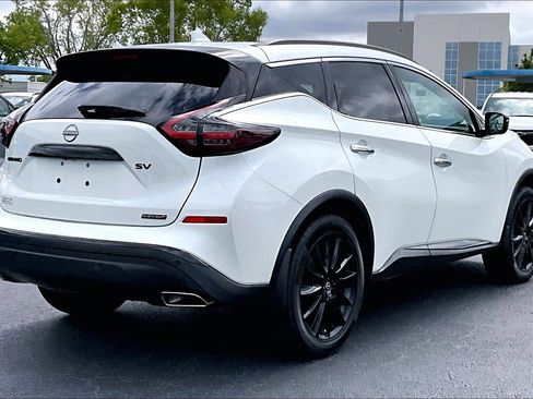 Used 2023 Nissan Murano SV w/ SV Midnight Edition Package FWD image 4