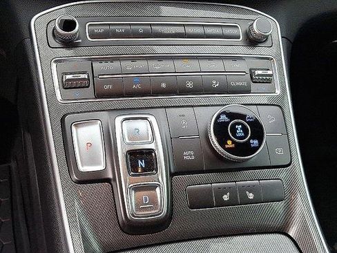 Used 2023 Hyundai Santa Fe SEL w/ Cargo Package image 15