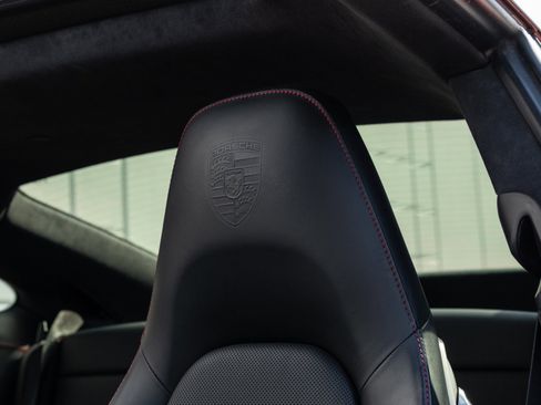 Used 2019 Porsche 911 Carrera 4 image 34