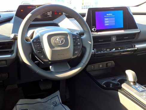 New 2026 Toyota Prius LE image 8