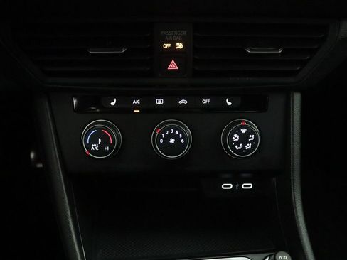 Used 2024 Volkswagen Jetta Sport FWD image 20