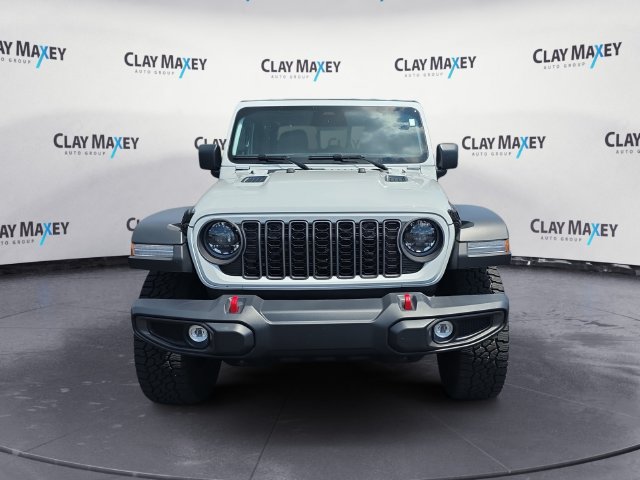Used 2026 Jeep Gladiator Rubicon w/ Steel Power Dome Hood Package AWD/4WD image 8