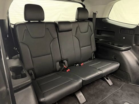 Used 2020 Kia Telluride S w/ S 8 Passenger Seating Package AWD/4WD image 30